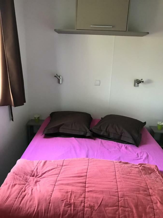 Mobil Home Climatise Camping 4* Le Grau Du Roi Les Jardins De Tivoli Exterior foto